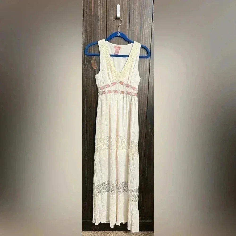 Flying Tomato Cream‎ Empire Embroidered Waist Maxi Dress W/Lace - Picture 2 of 5